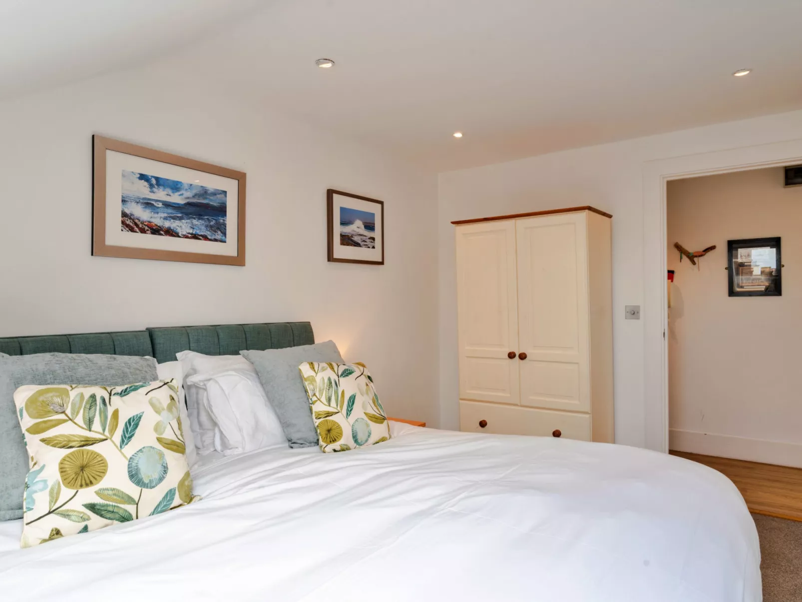 Ocean Lookout-Drinnen