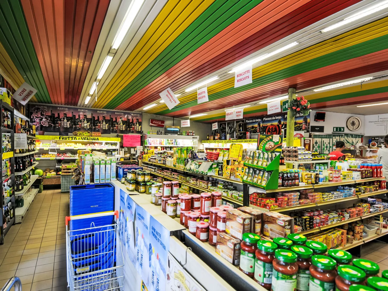 Happy Camp Mobil Homes in Riccione-Drinnen