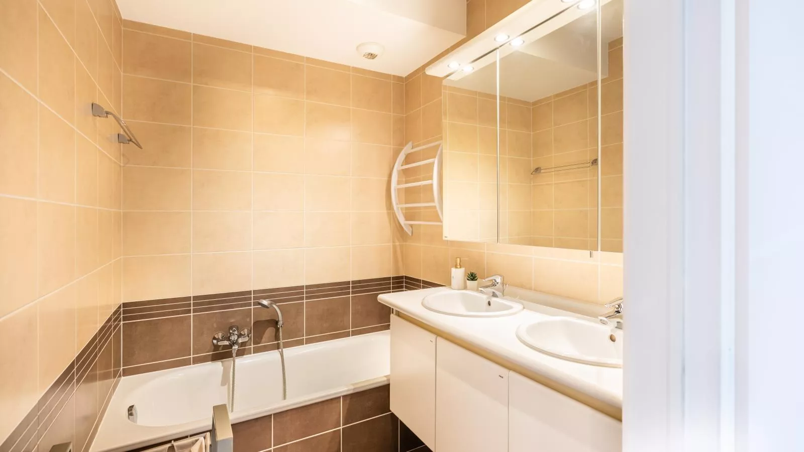 Guernsey tweede-Bathroom