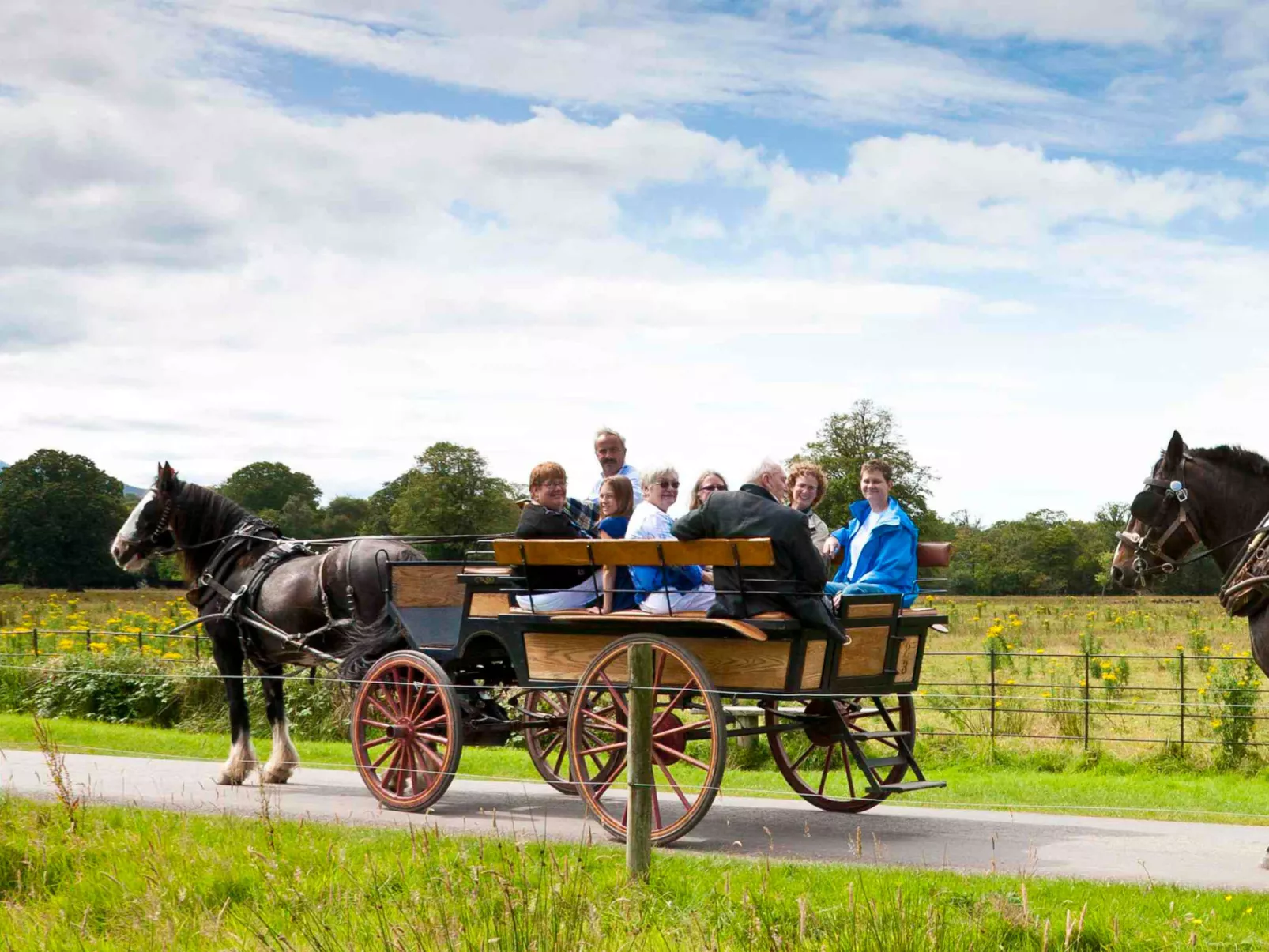 Boherbue (TR1) Holiday Home-Outside