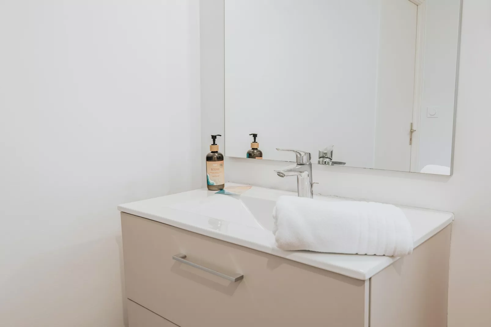 Maison de Vacances à Plougonvelin-Bathroom