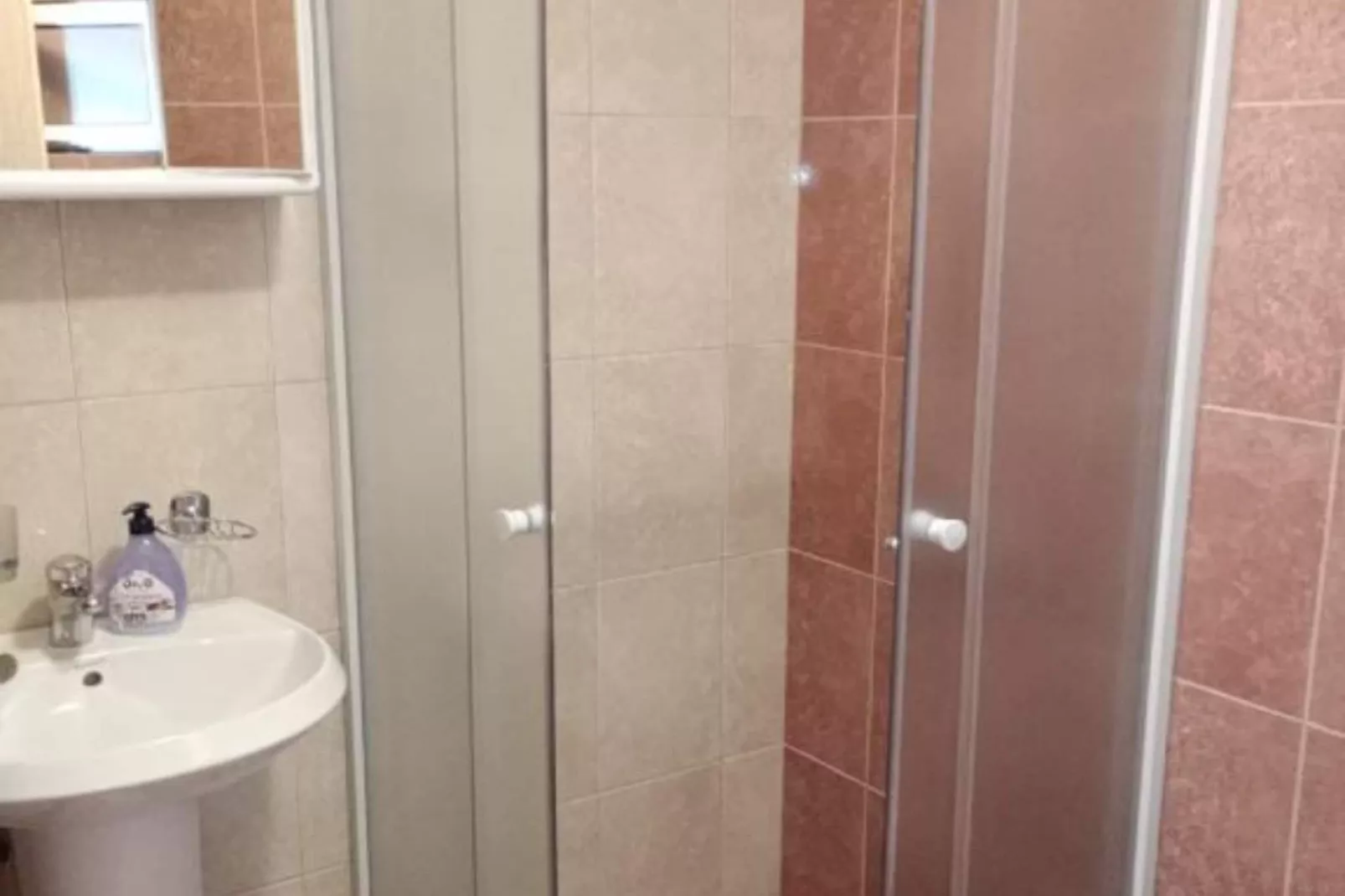 Tivat Relax with Stunning Sea & Mountain Views - Standard Studio Apartment 1-Badezimmer