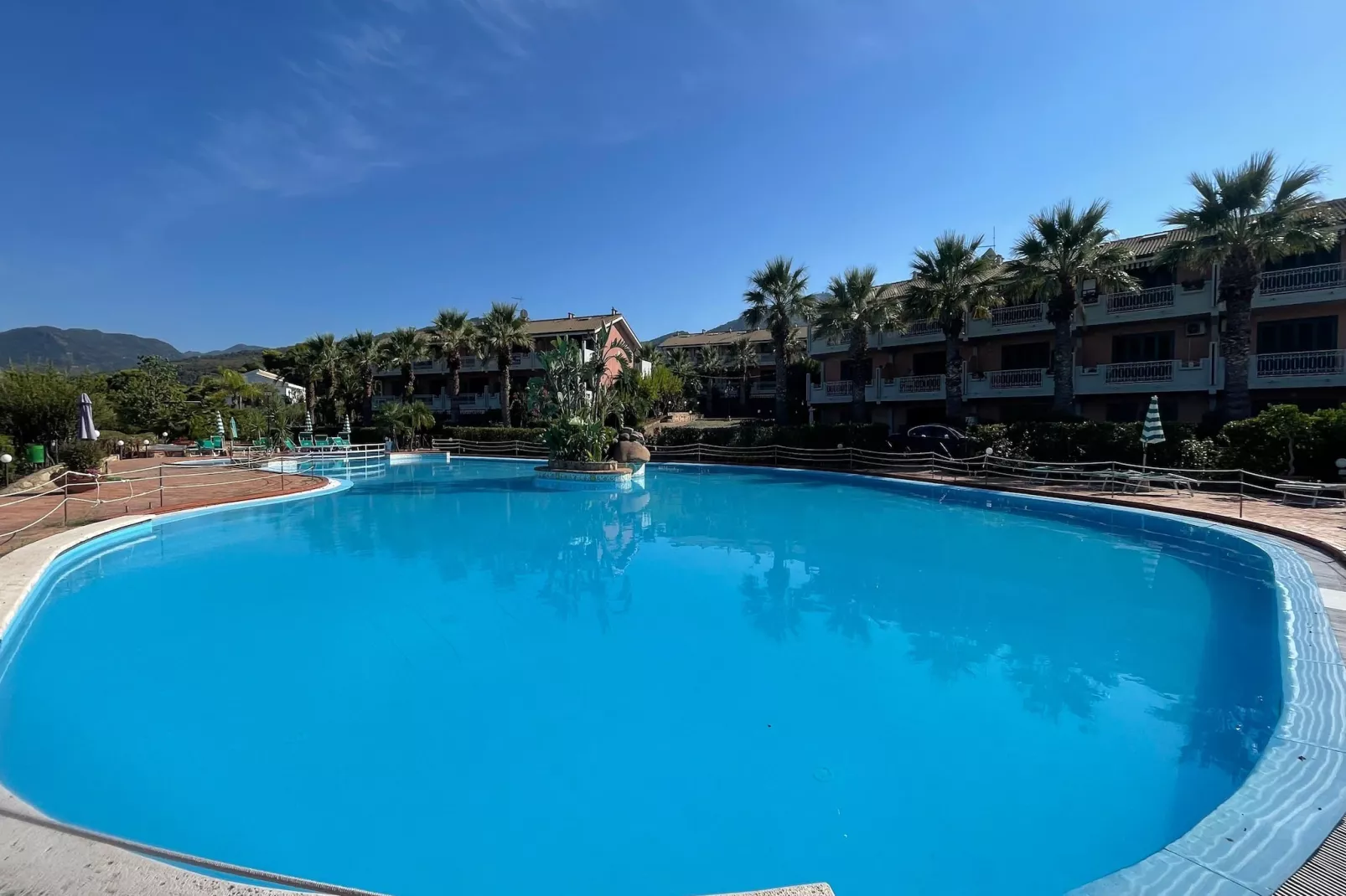 Rais Gerbi Appartamento-Schwimmbad