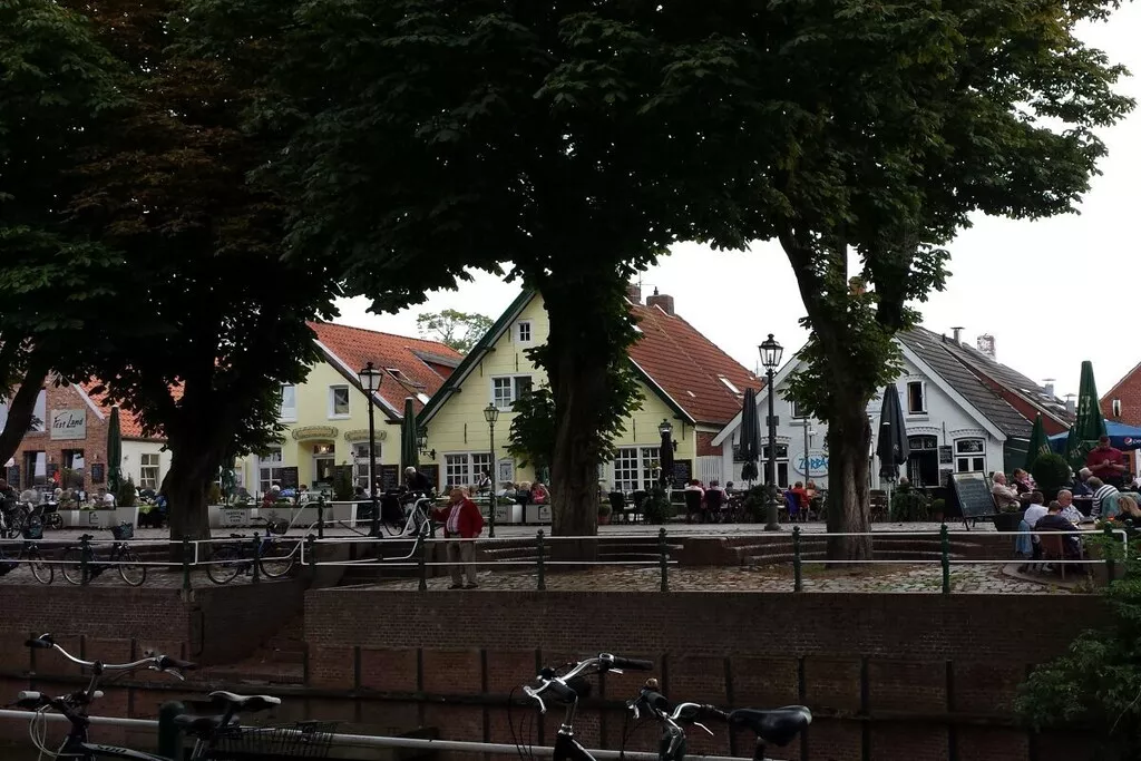 516889-Nicht zugeordnet