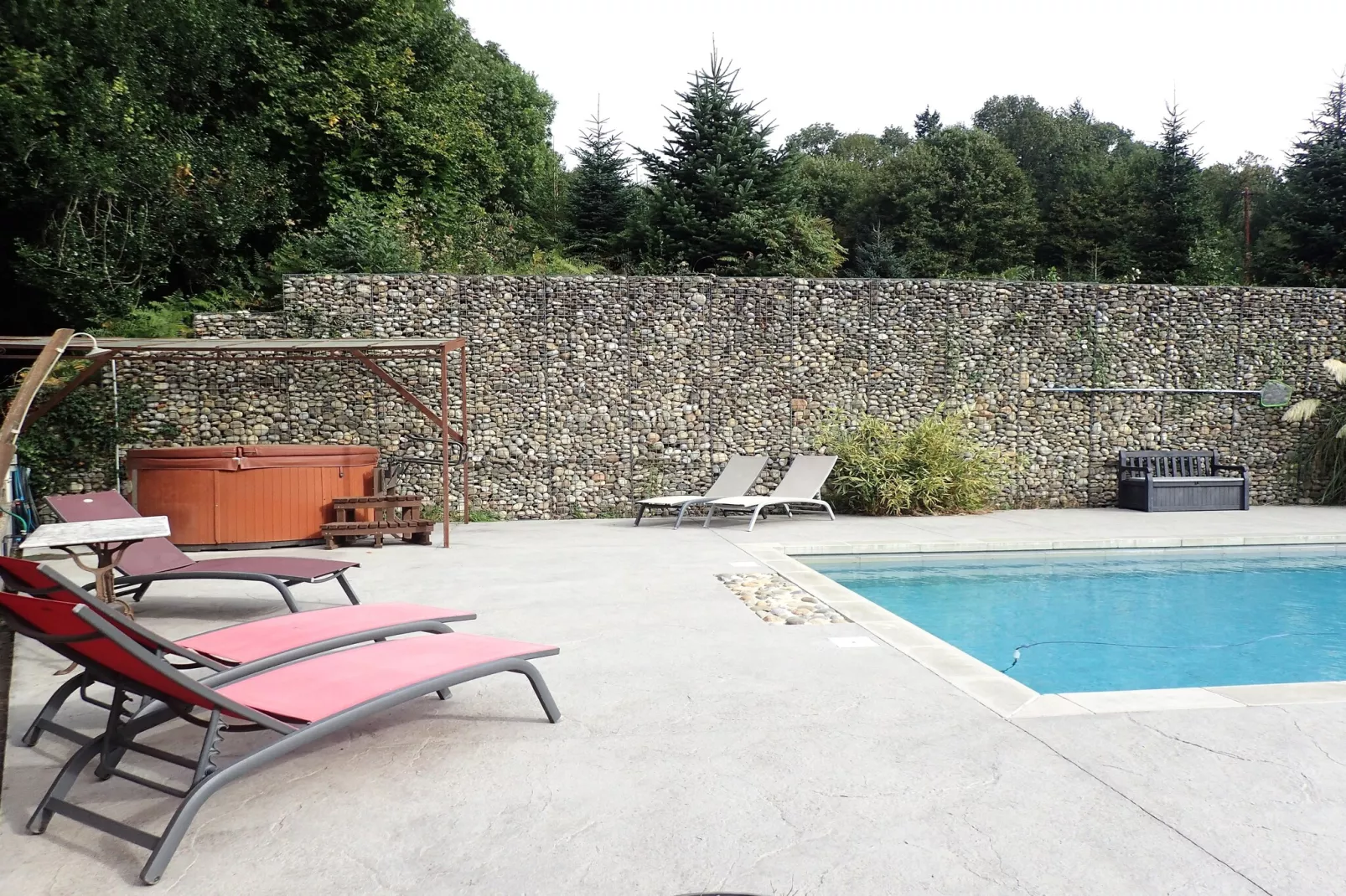 Gite du Pantouquet-Swimming pool