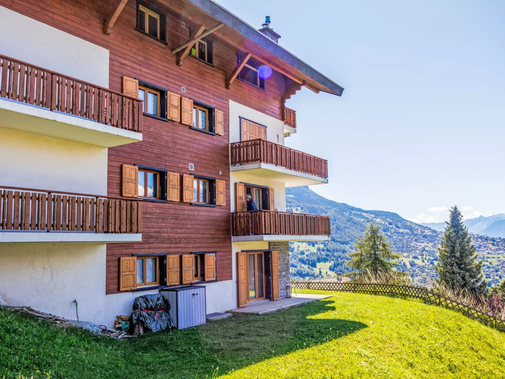 Hortensia 33-Outside