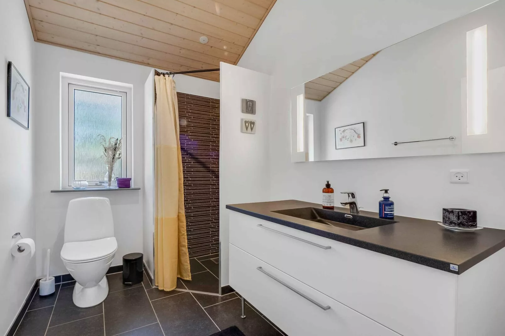 5 star holiday home in Skals-Indoor