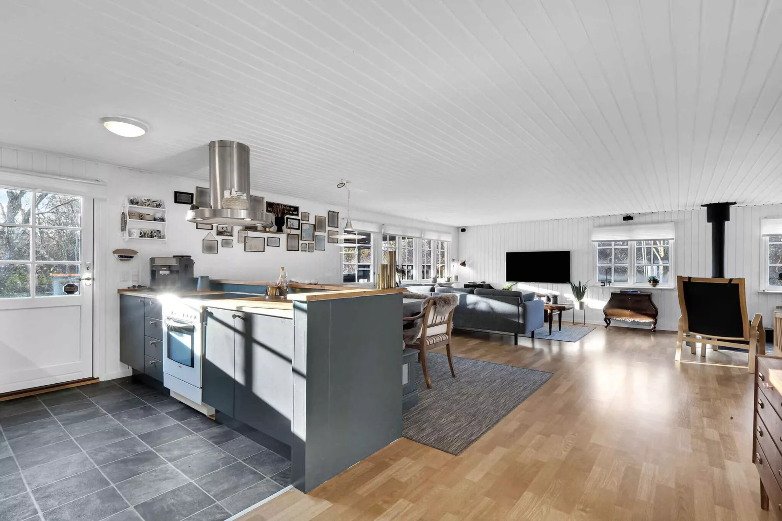 5 star holiday home in Thyholm-Indoor