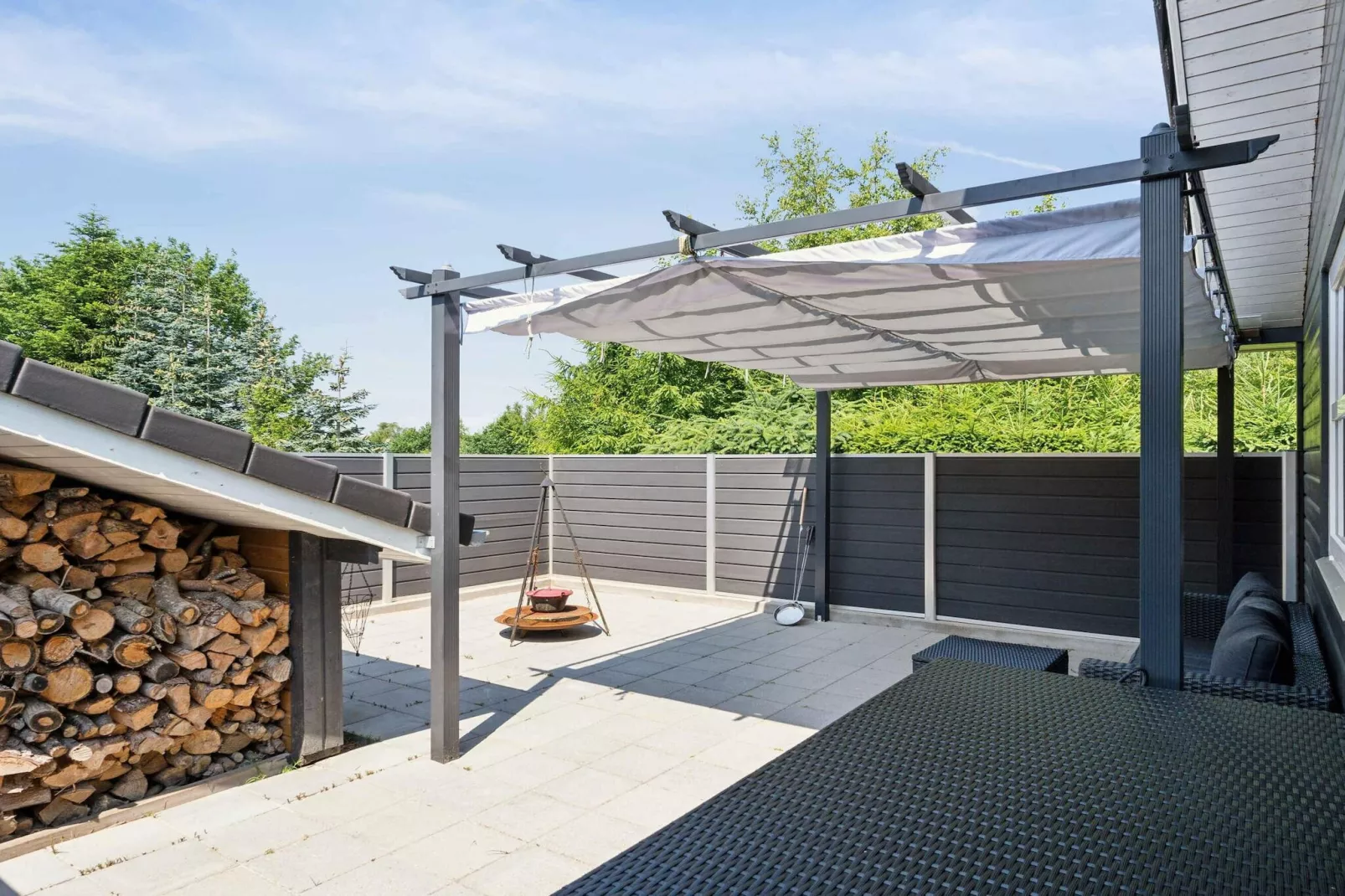 5 Sterne Ferienhaus in Fårvang-Im Freien