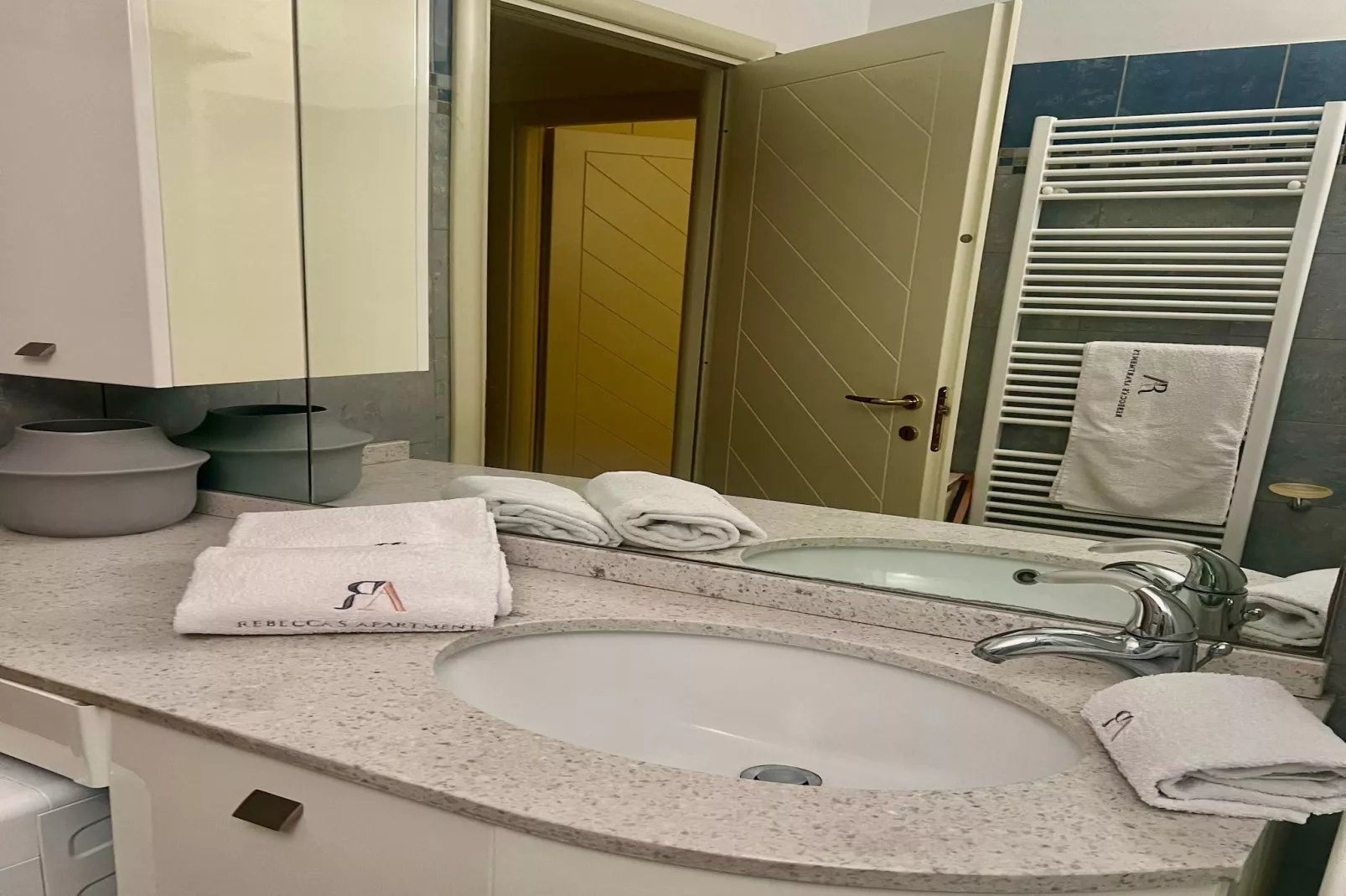 Sanremo Cavallotti-Bathroom