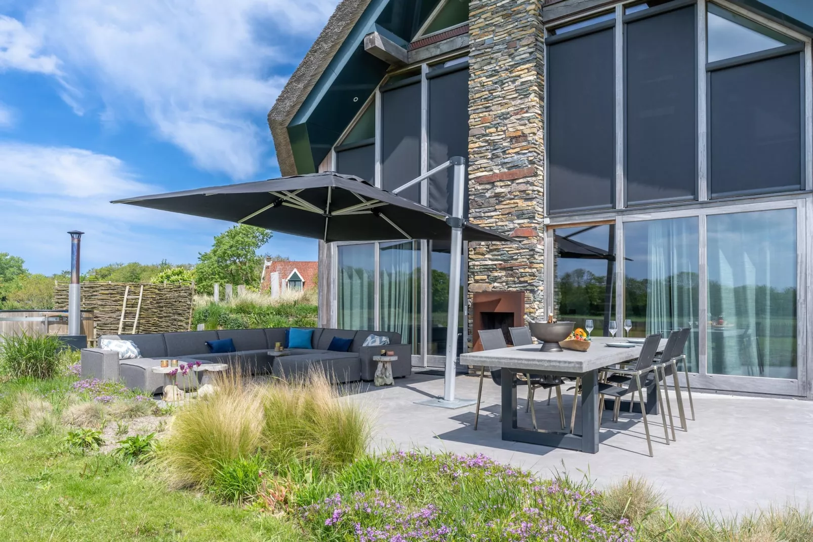 Villa Buytenplaats 191-Terrace balcony