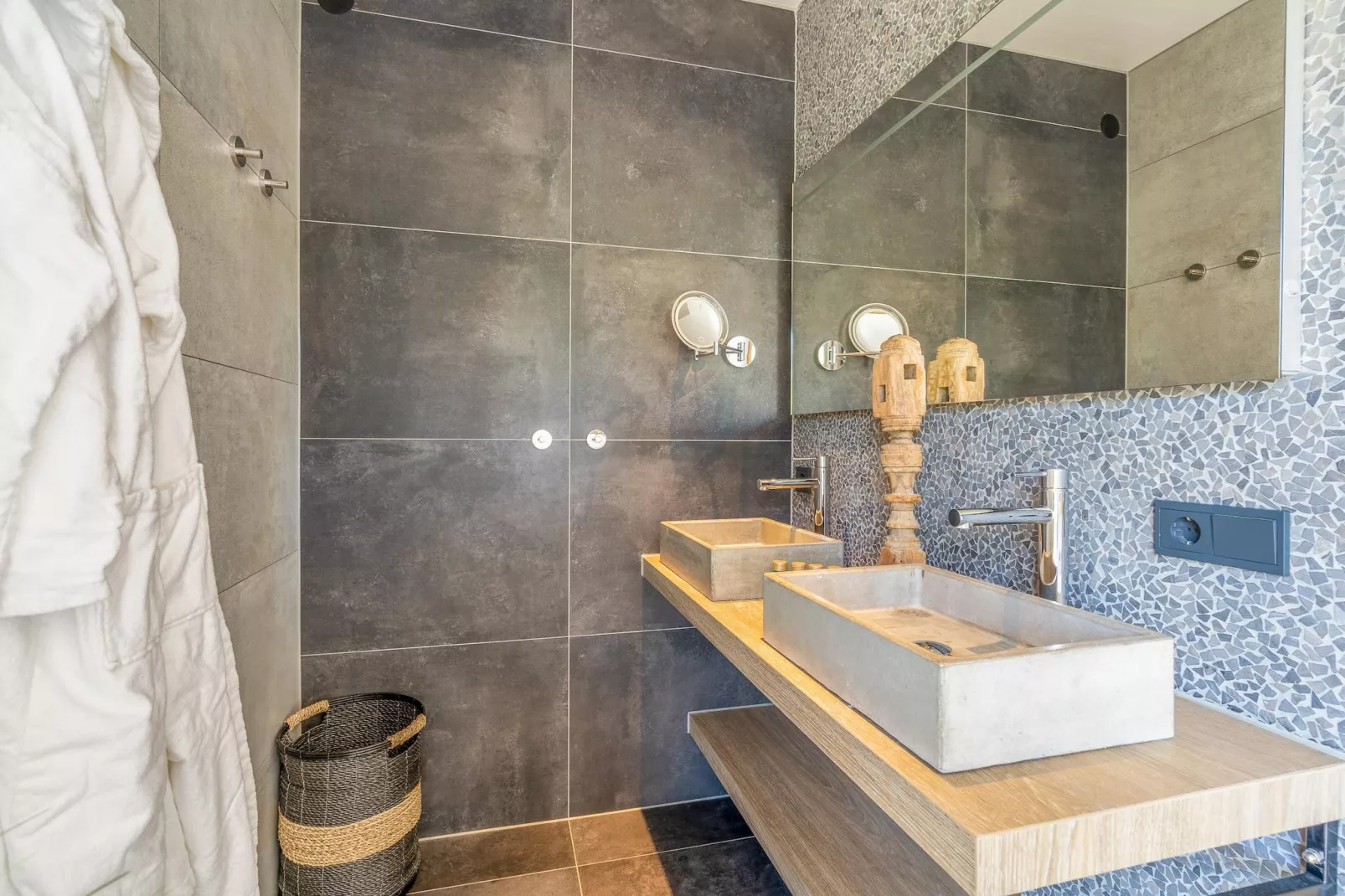 Villa Buytenplaats 193-Bathroom