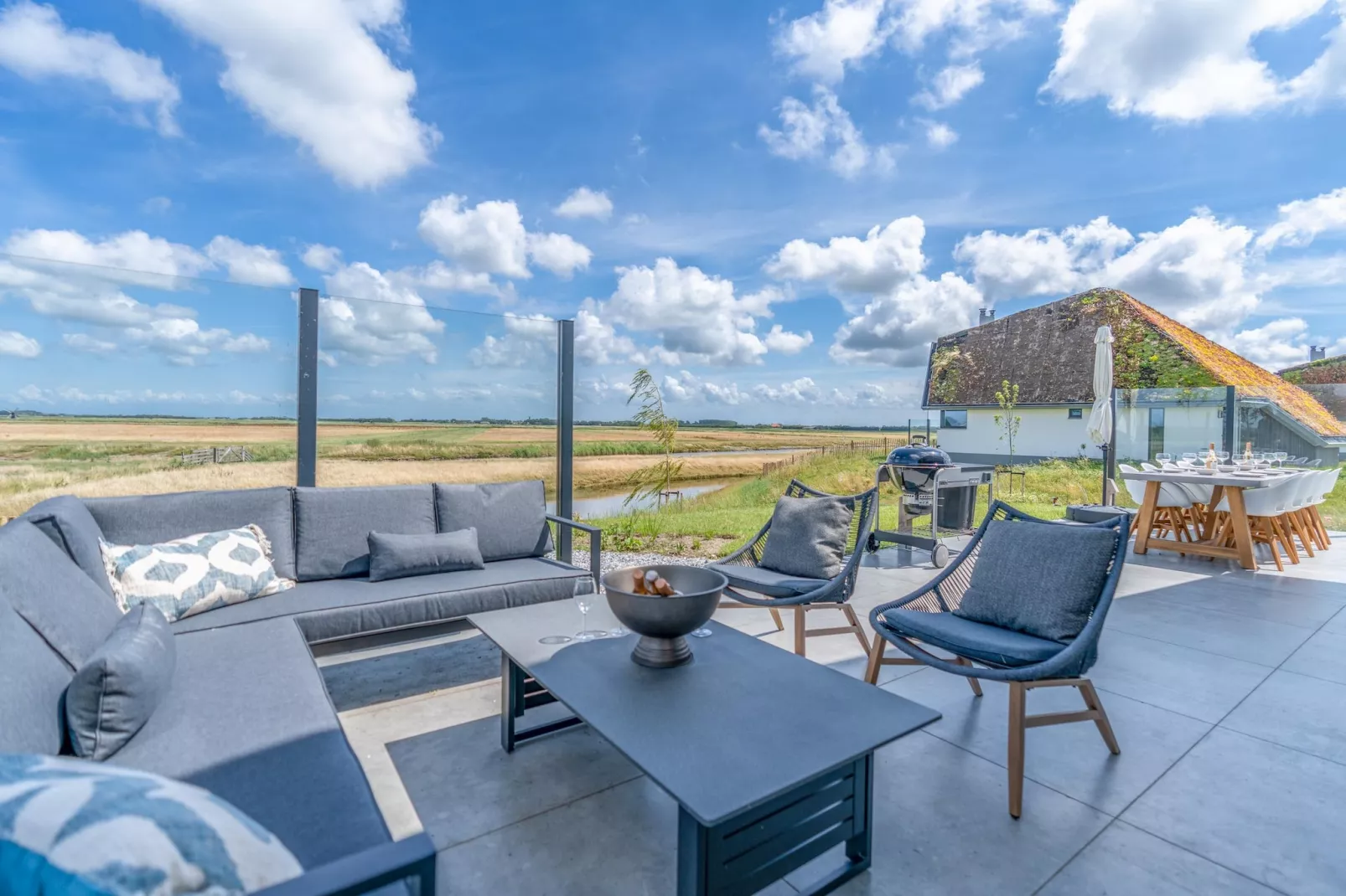 Waalburght 24-Terrasse/Balkon