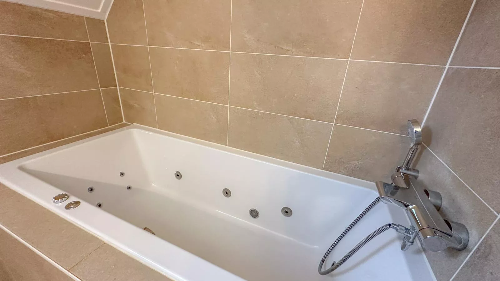 Dune Design 39-Bathroom