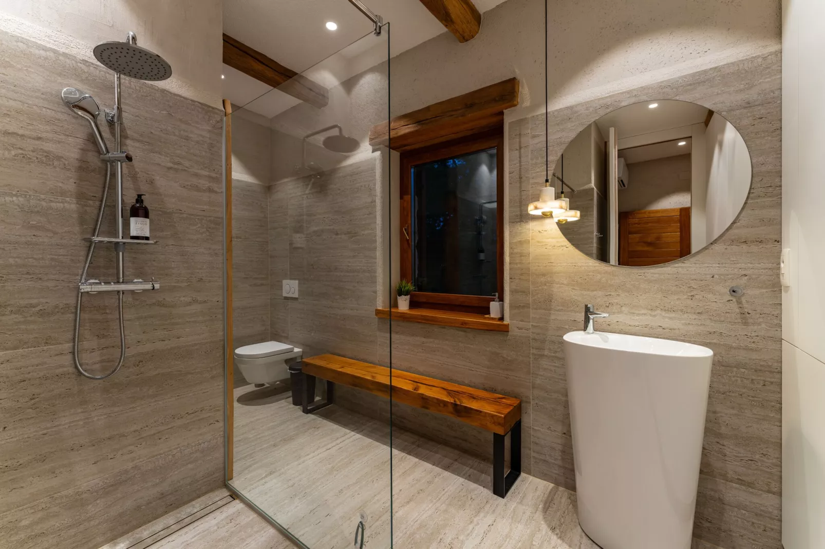 Authentic Villa Fisola-Bathroom