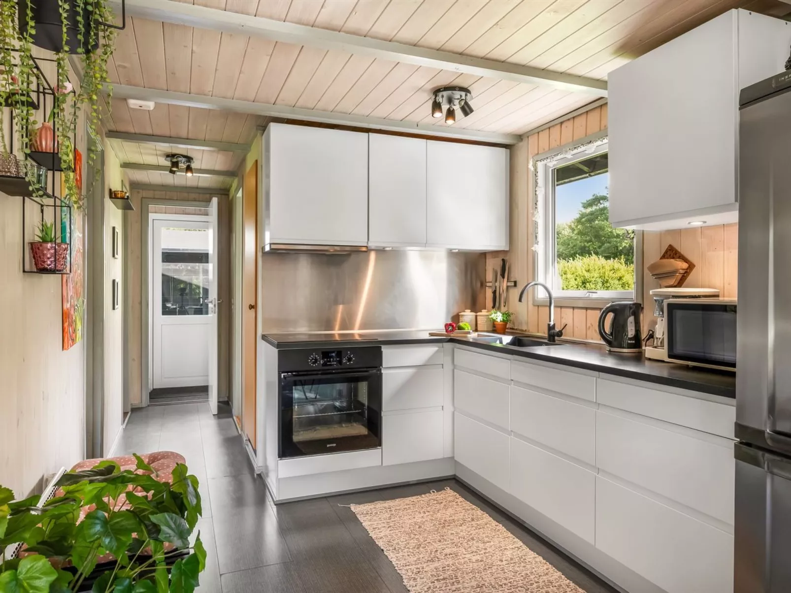 "Vilhelm" - 10km from the sea-Inside