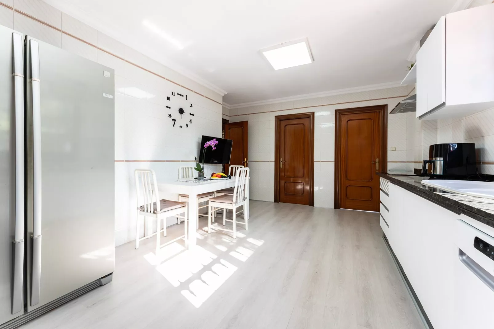 CT 387 - Faro's Villa Lola en Churriana - Málaga-Cuisine