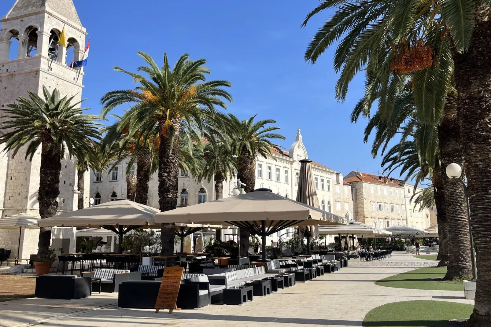 M Apartment Trogir-Areas within 1km in summer