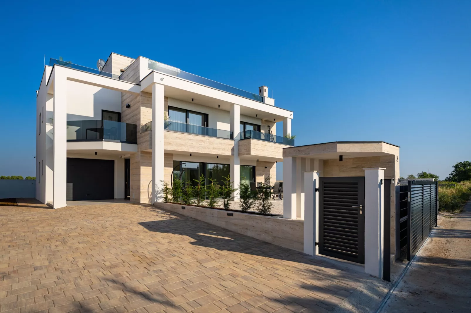 Sea view apartment LaMag-Extérieur été