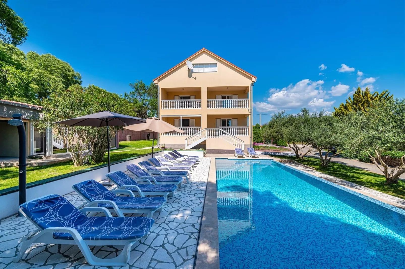 Holiday home Blanka-Extérieur été