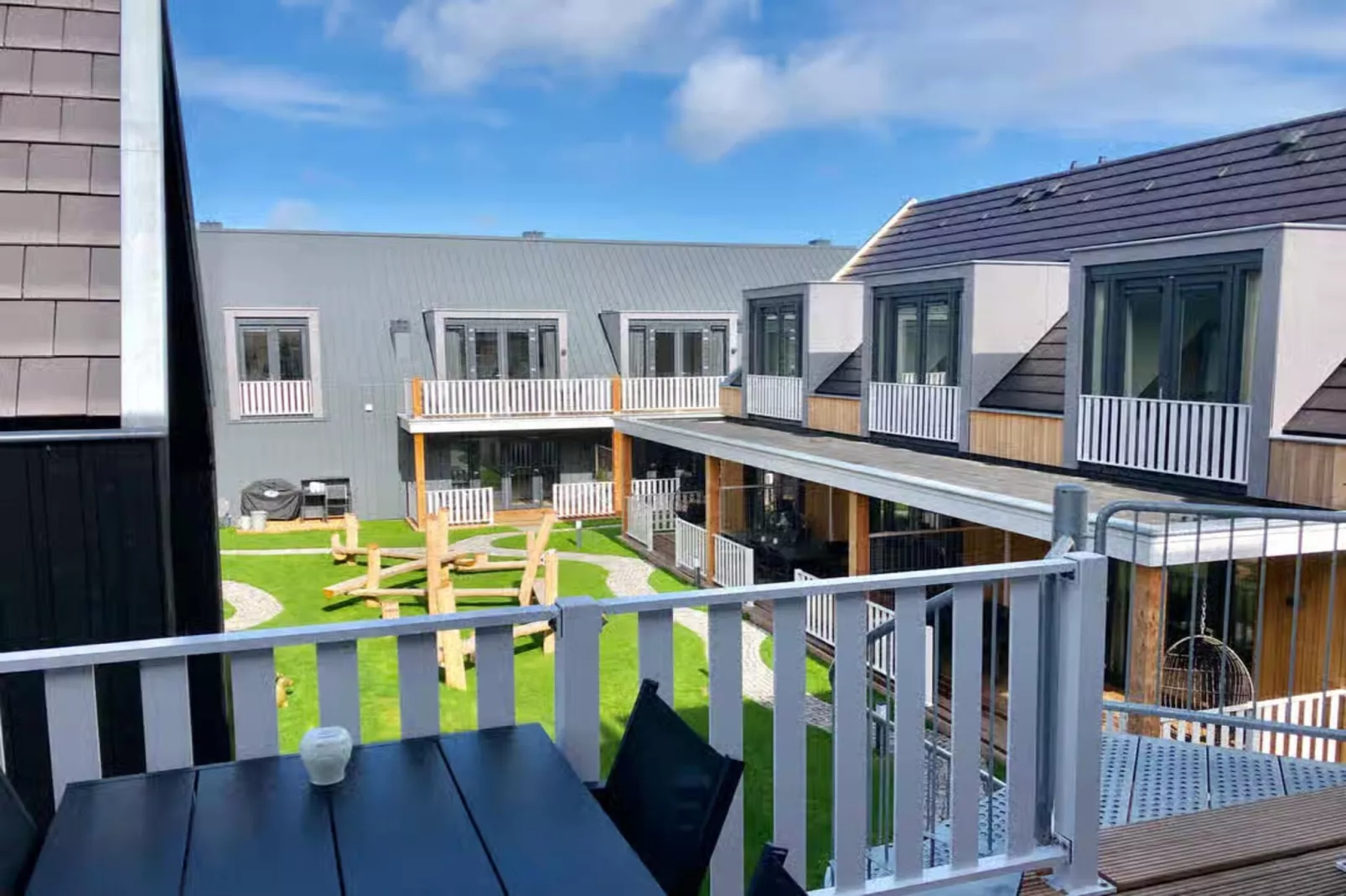 Plein 40 Lodge 19-Vue d'été