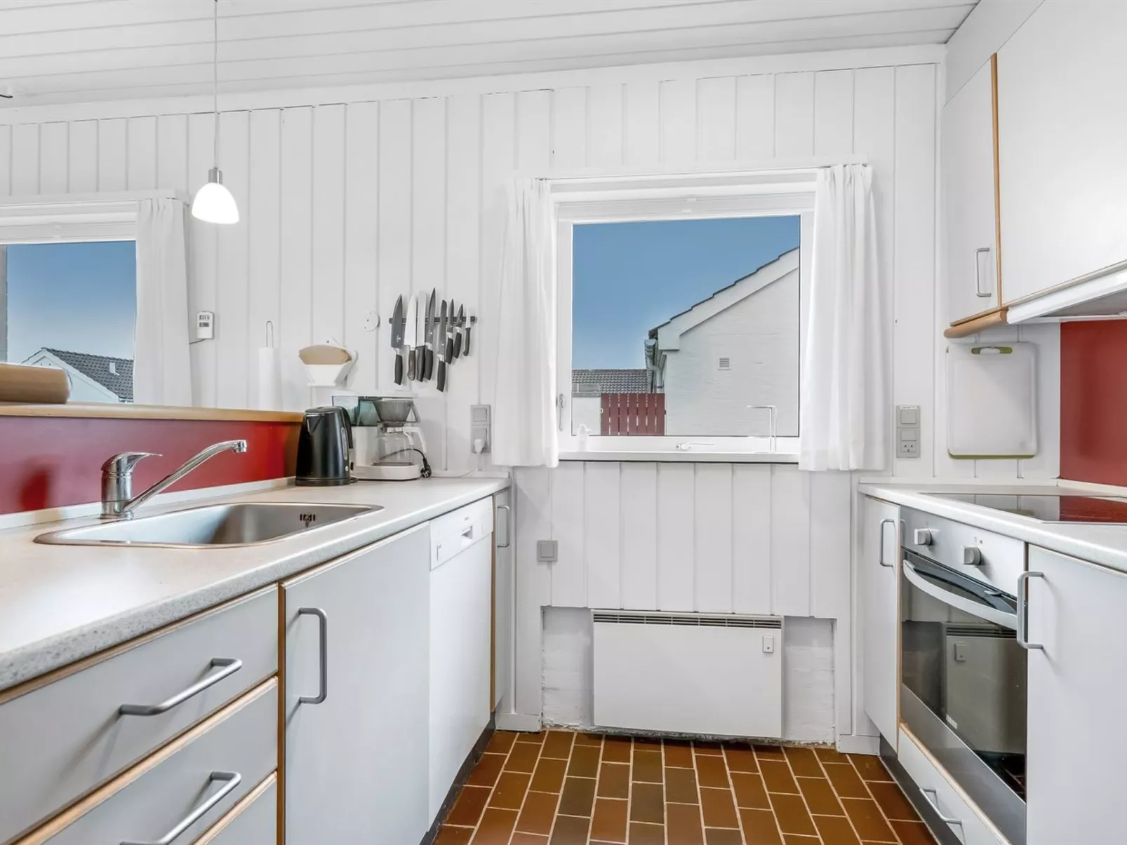 "Ketilbiorn" - 700m from the sea-Inside