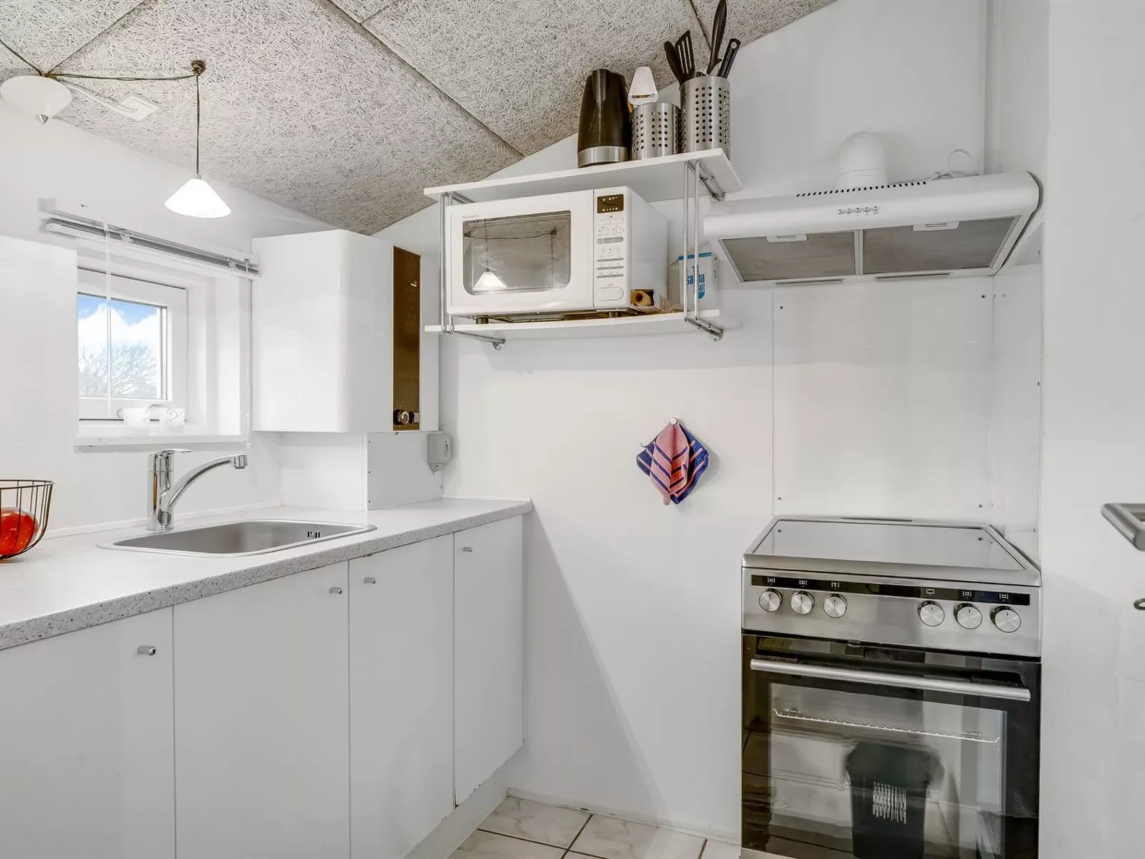 "Sylvana" - 75m from the sea-Drinnen