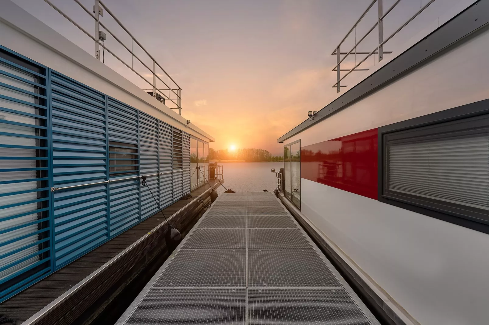 Hausboot in Zehdenick-Aussicht Sommer