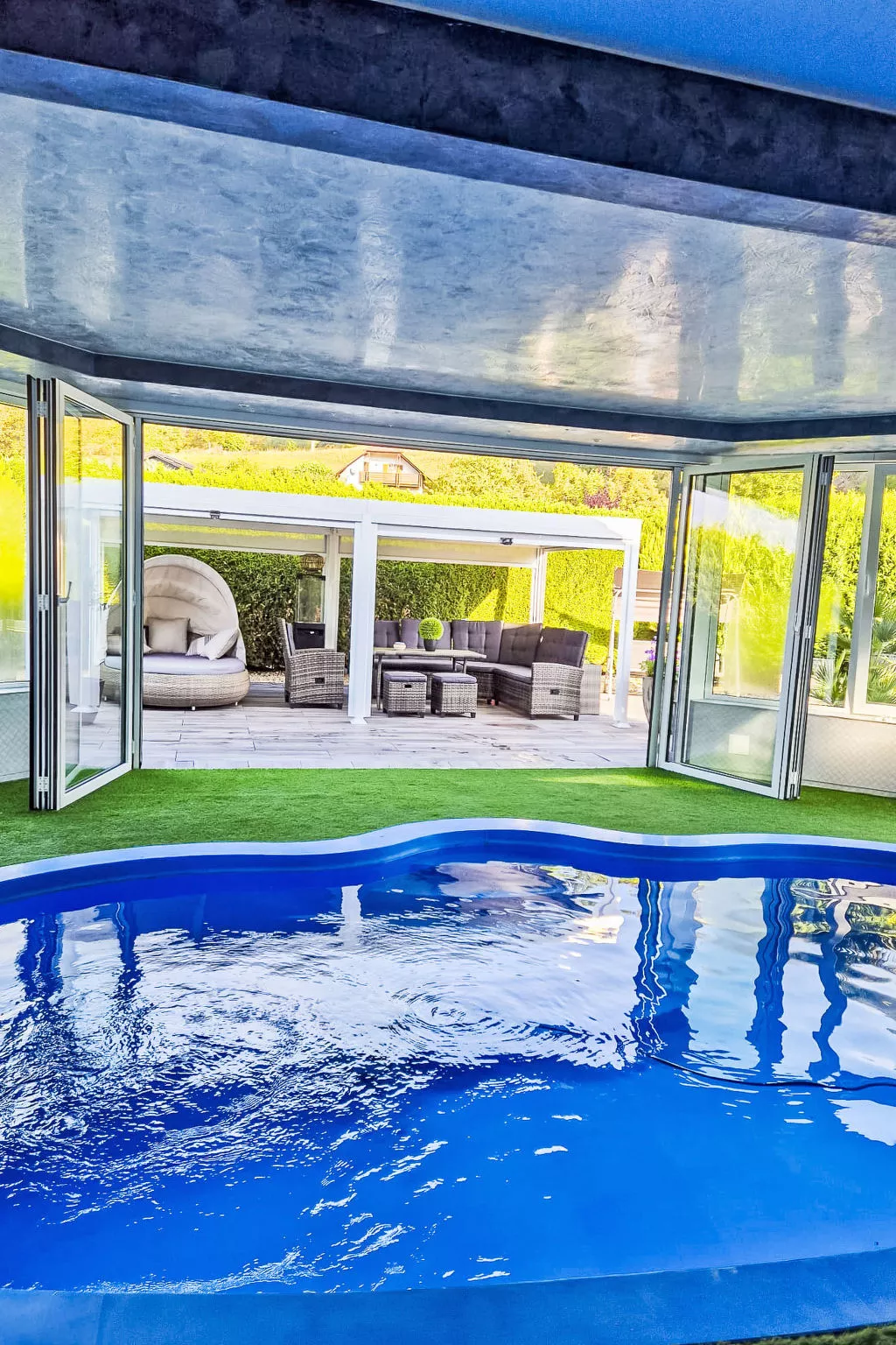 Naturnah mit Pool und Sauna-Draußen