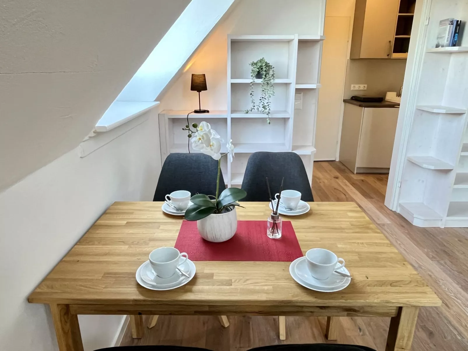 Falkennest - mit Blick auf den Titisee-Drinnen