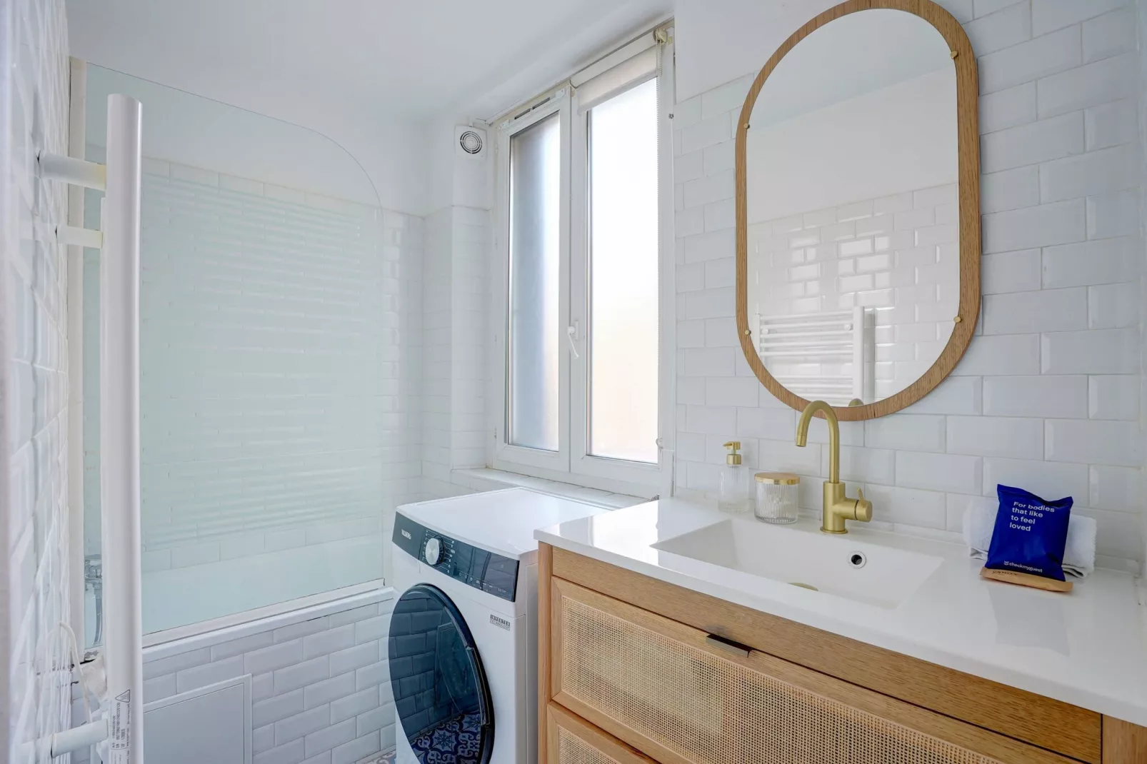 TB-101-THOREZ-Bathroom