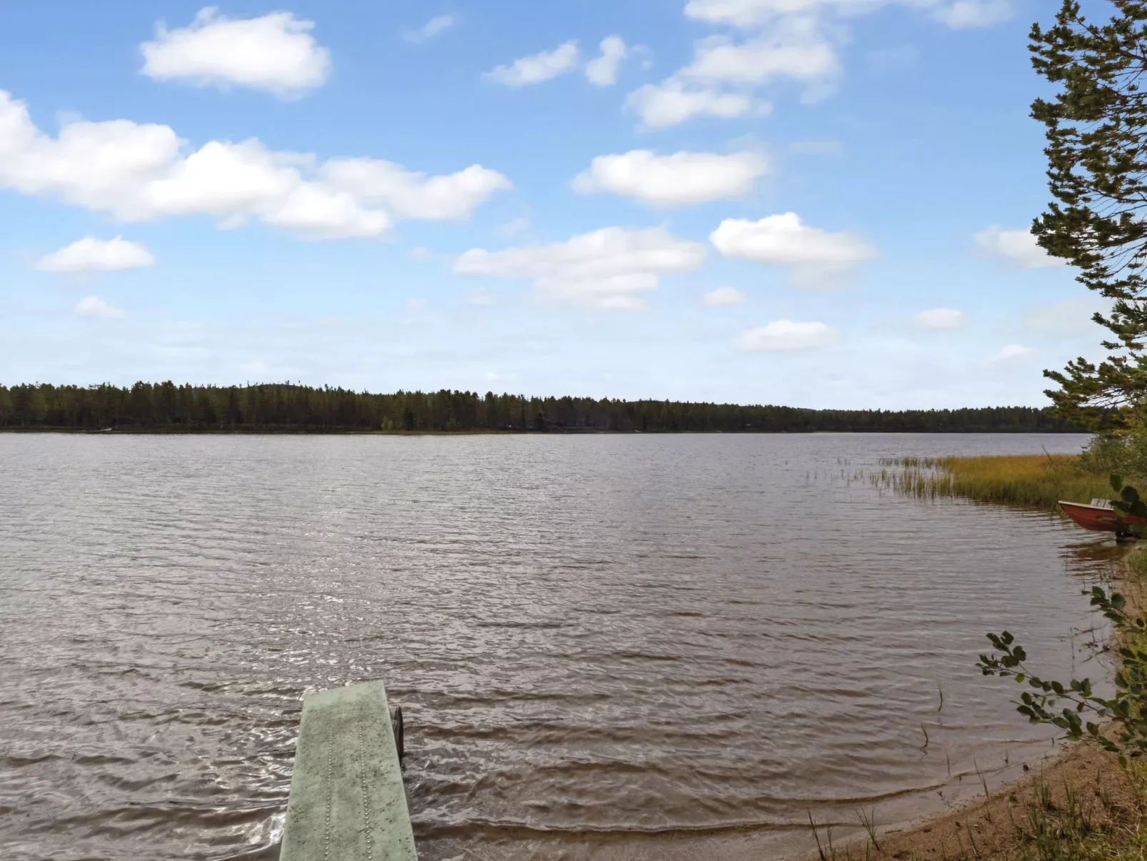 Ahvenmäki b-Drinnen