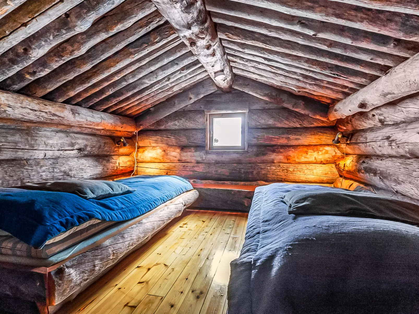 Rukan kelohuvila-Dedans