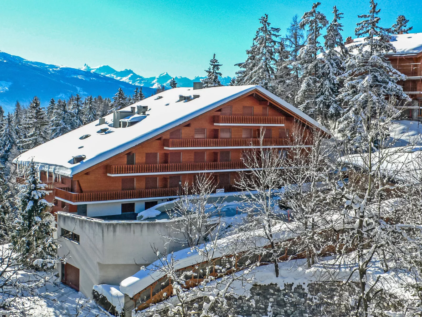 Les Faverges 11-Outside