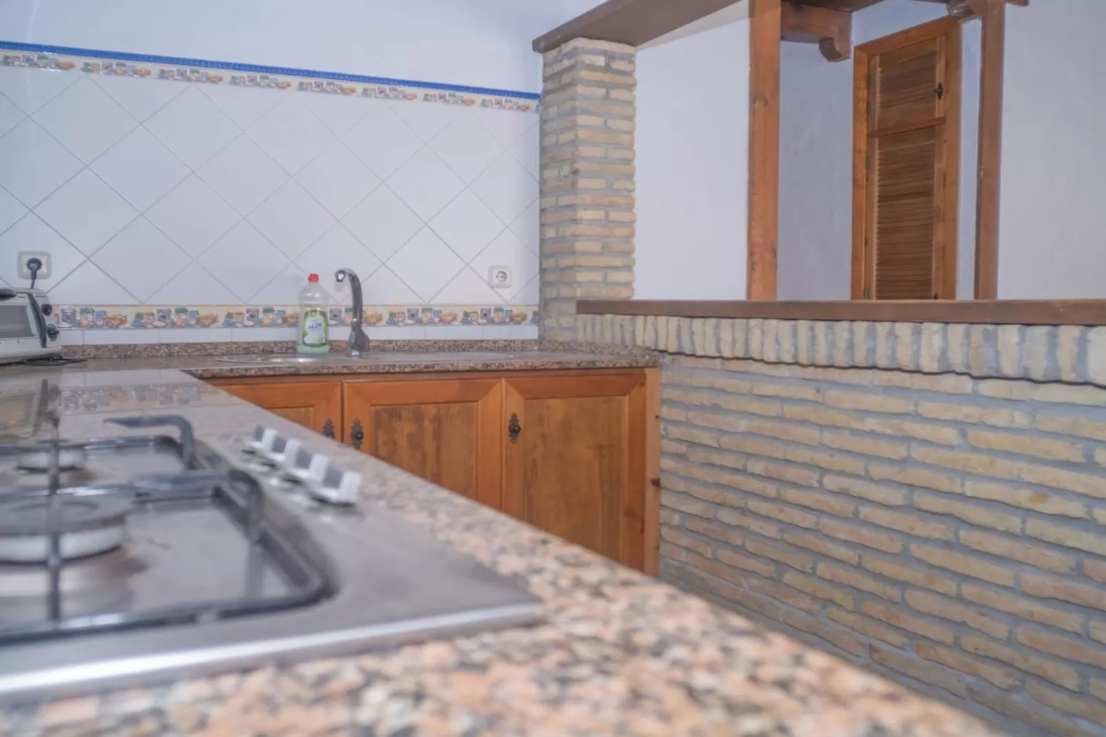 1282-+34630212745-Cuisine