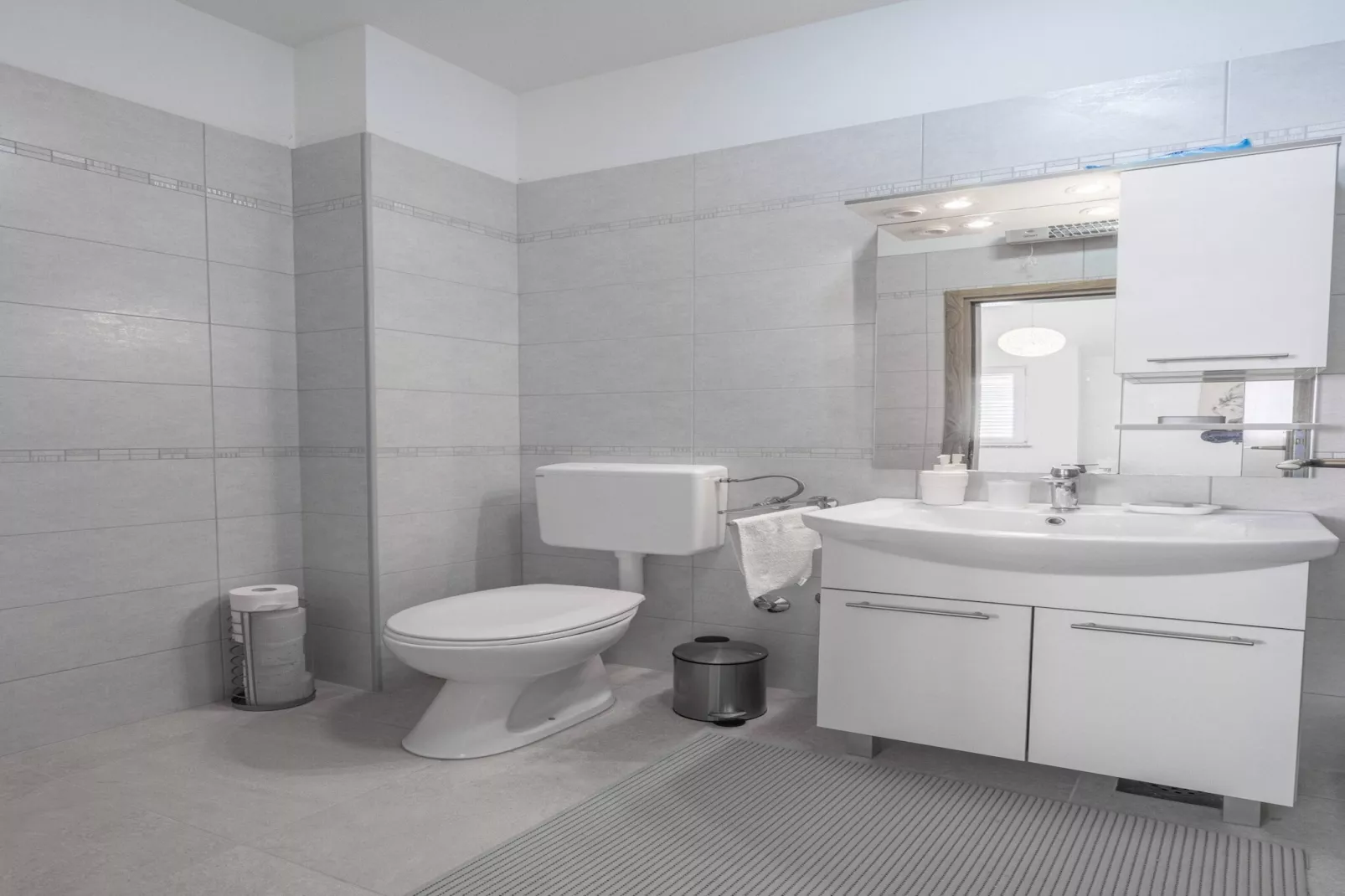 Sea view apartment Privlaka-Badezimmer