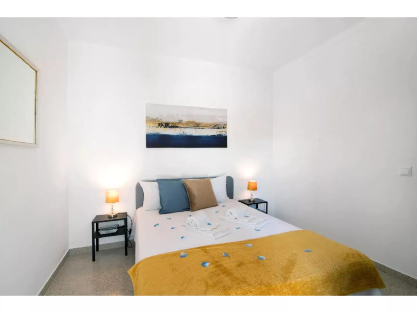 Jade-Sunny Way-Inside