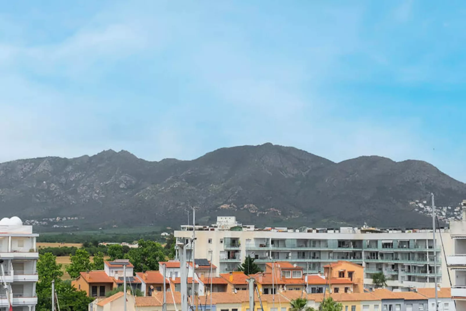 Appartements à Roses-Nicht zugeordnet