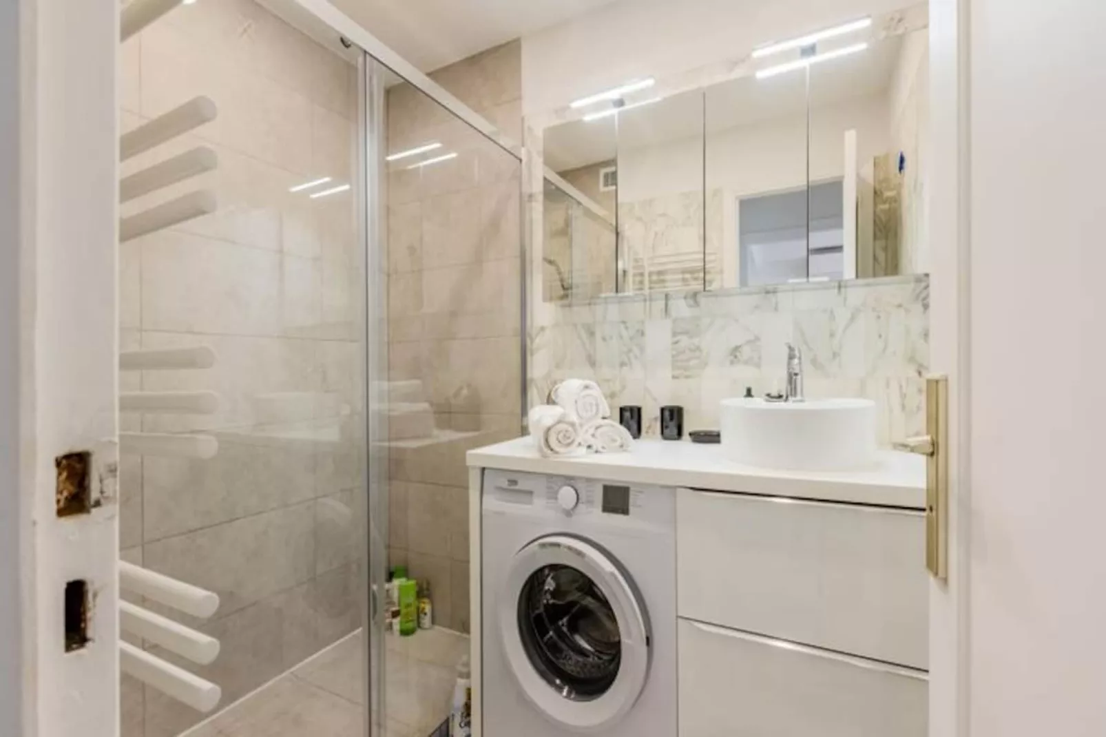 Résidence 3p R&eacute;nov&eacute; Au C&oelig;ur D&rsquo;un Parc Arbor&eacute; &agrave; 5min Du Centre-Untagged