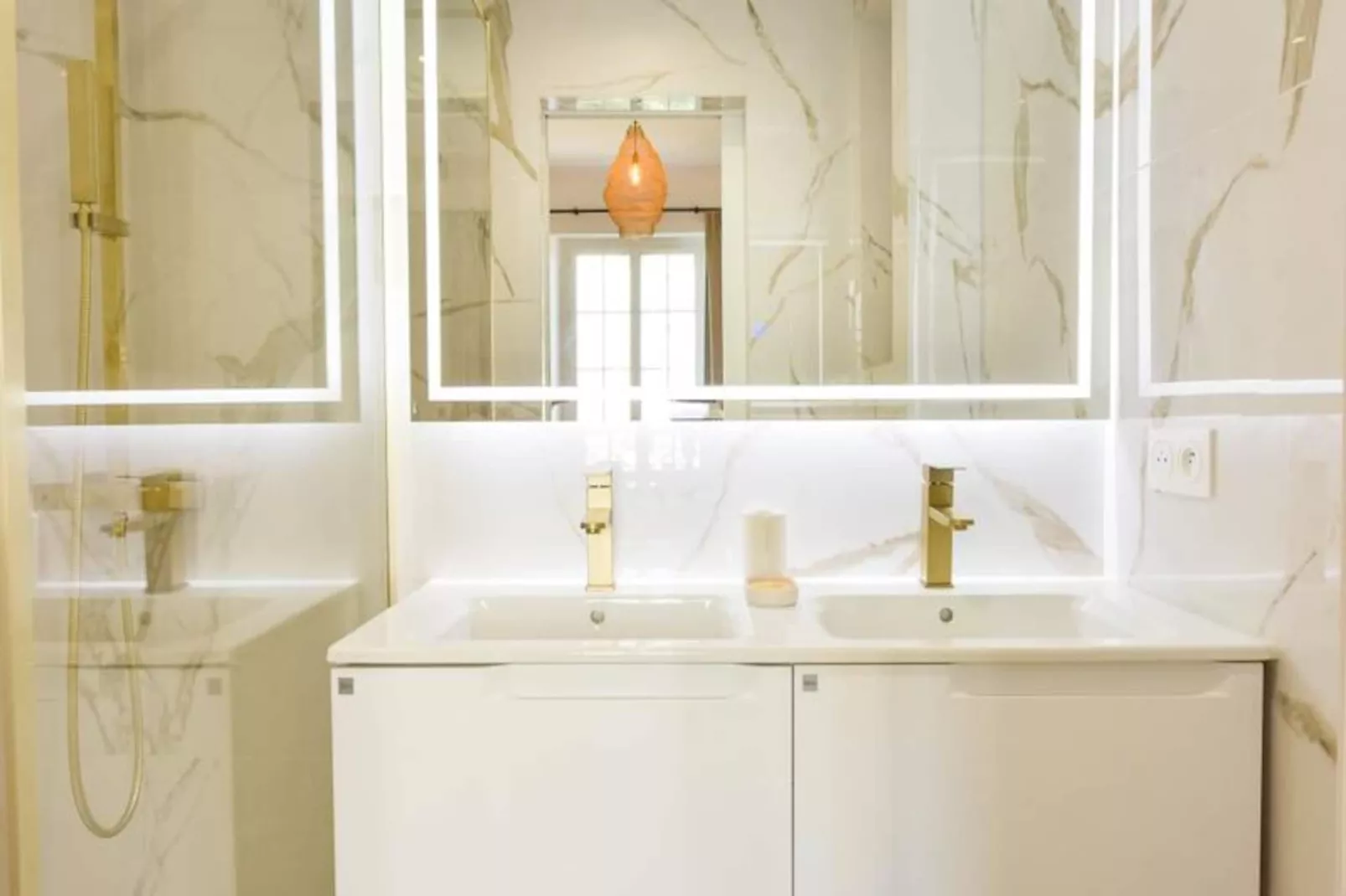 Résidence  Rare 4p Standing Proche Croisette-Non tagué