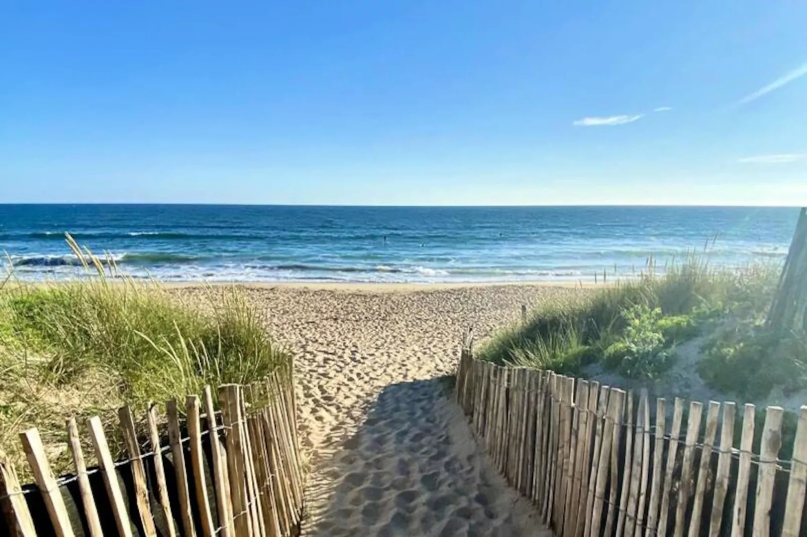 Résidence Rue De La Fontaine-Nicht zugeordnet