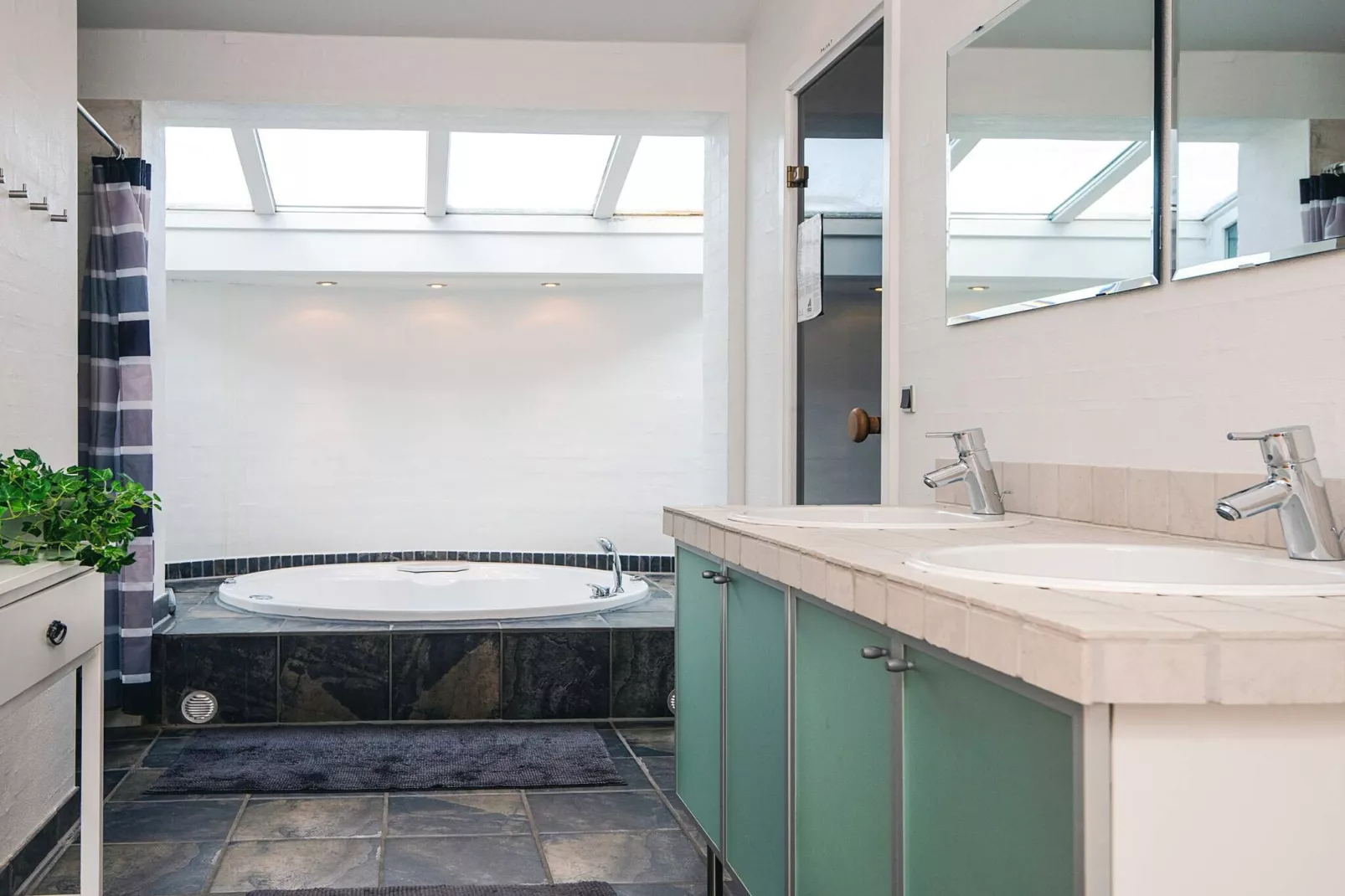 Luxury Panoramic Cottage in Rindby-By Traum-Indoor