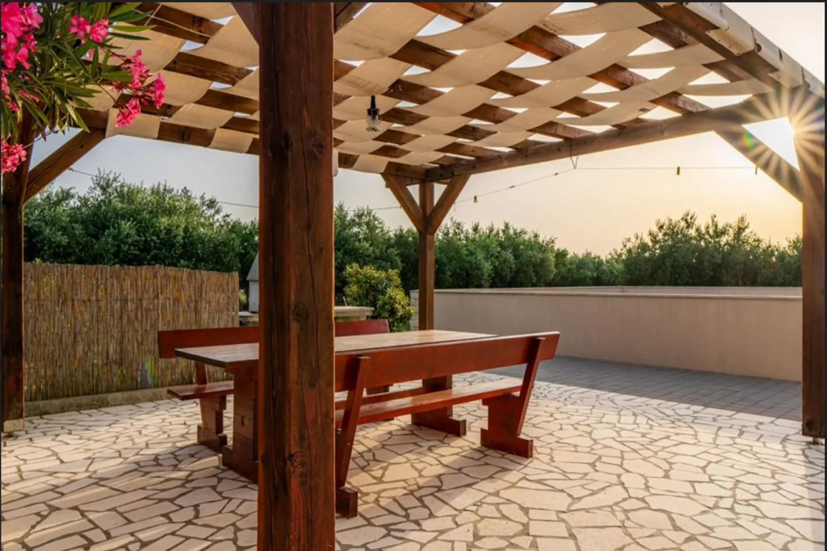 Holiday home Stipe, Vrsi-Mulo bei Nin-E12/Ferienhaus 180qm/12 pax-Gardens in summer