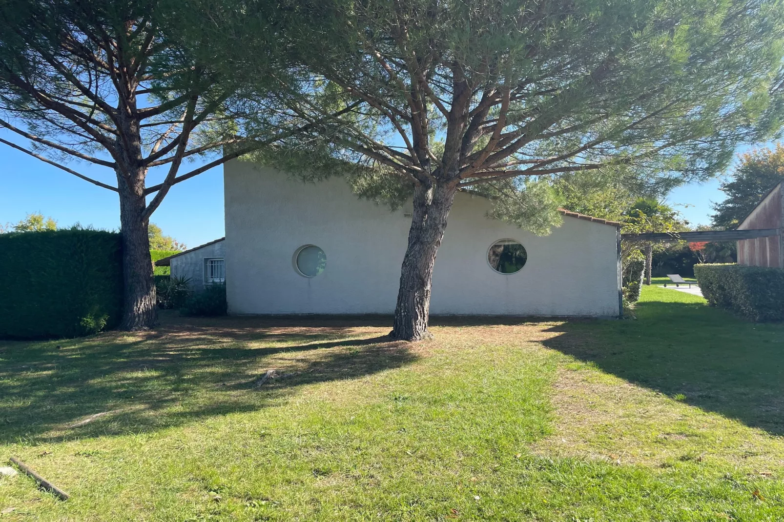 Villa Petite Champagne-Jardins en été