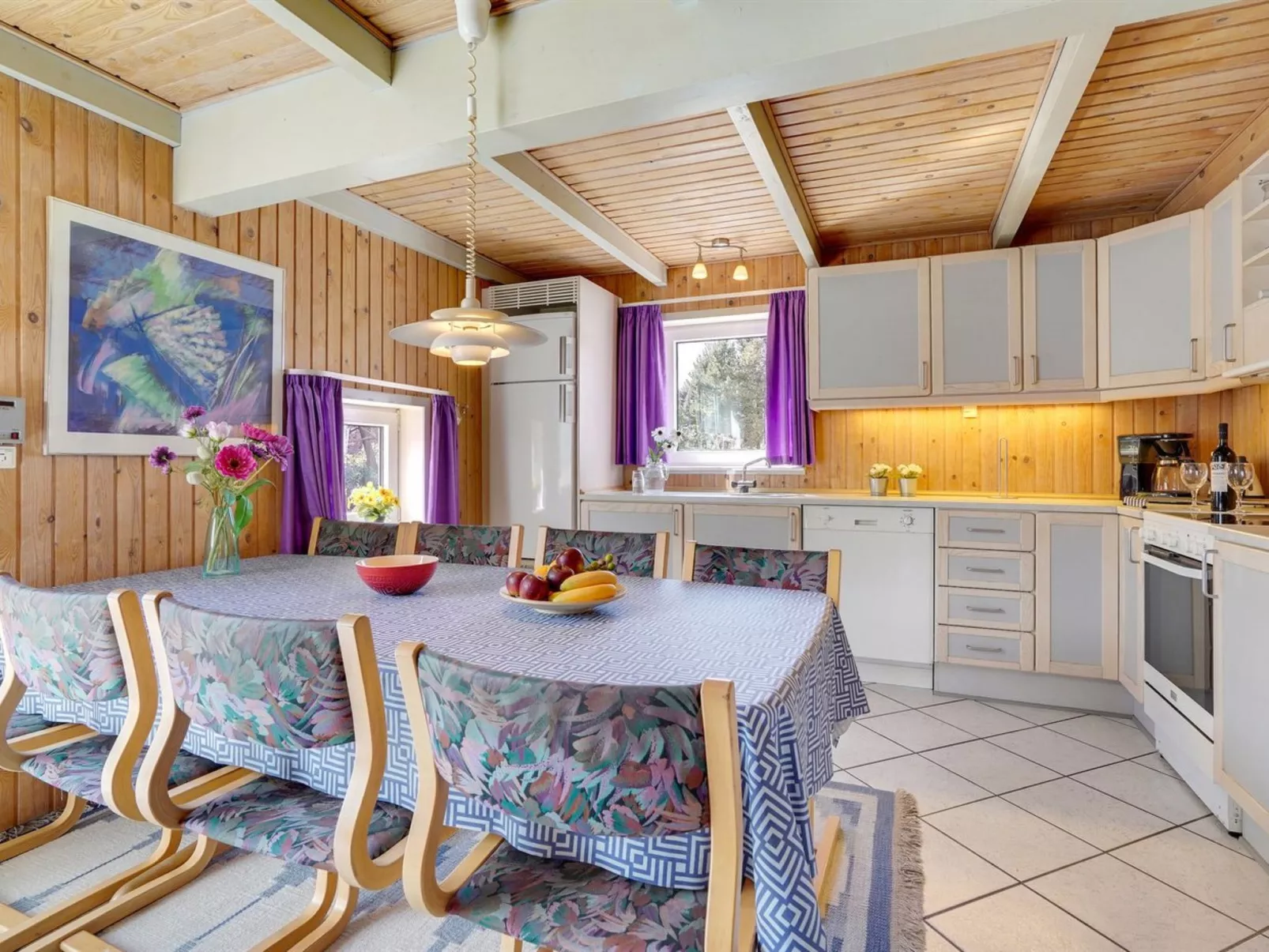 "Urda" - 1km from the sea-Drinnen