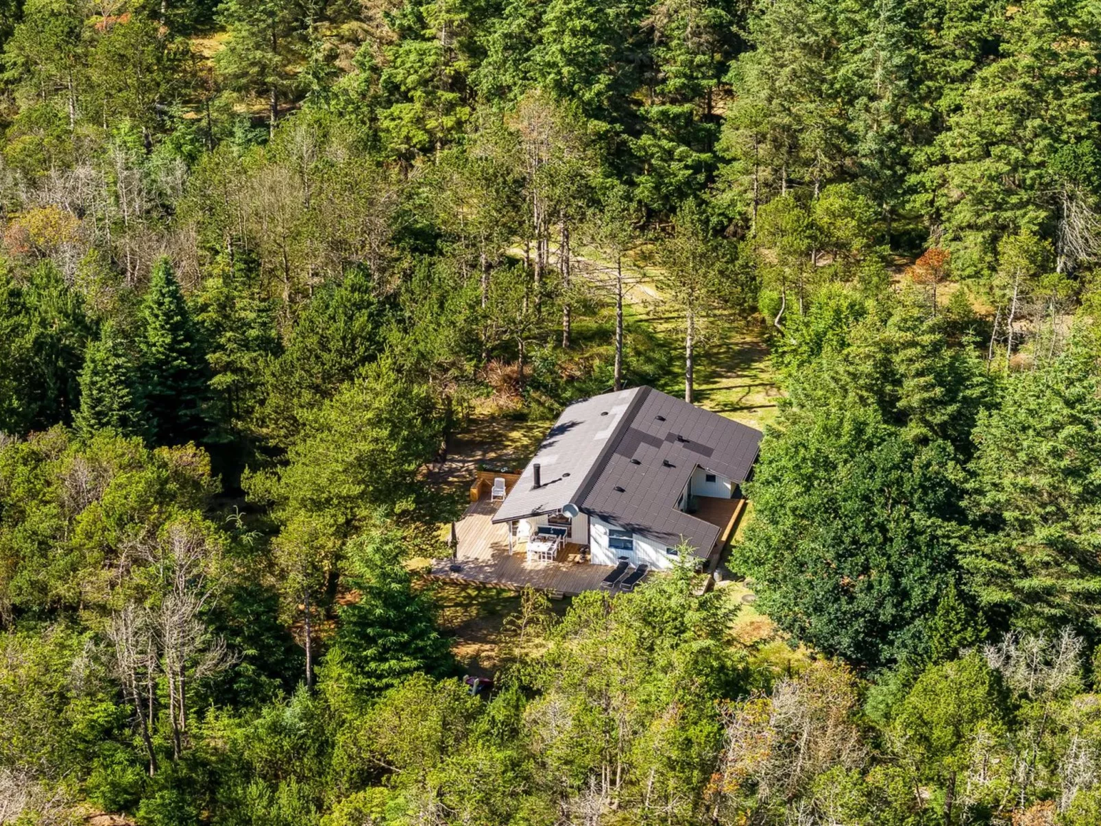 "Hakan" - 4km from the sea-Outside