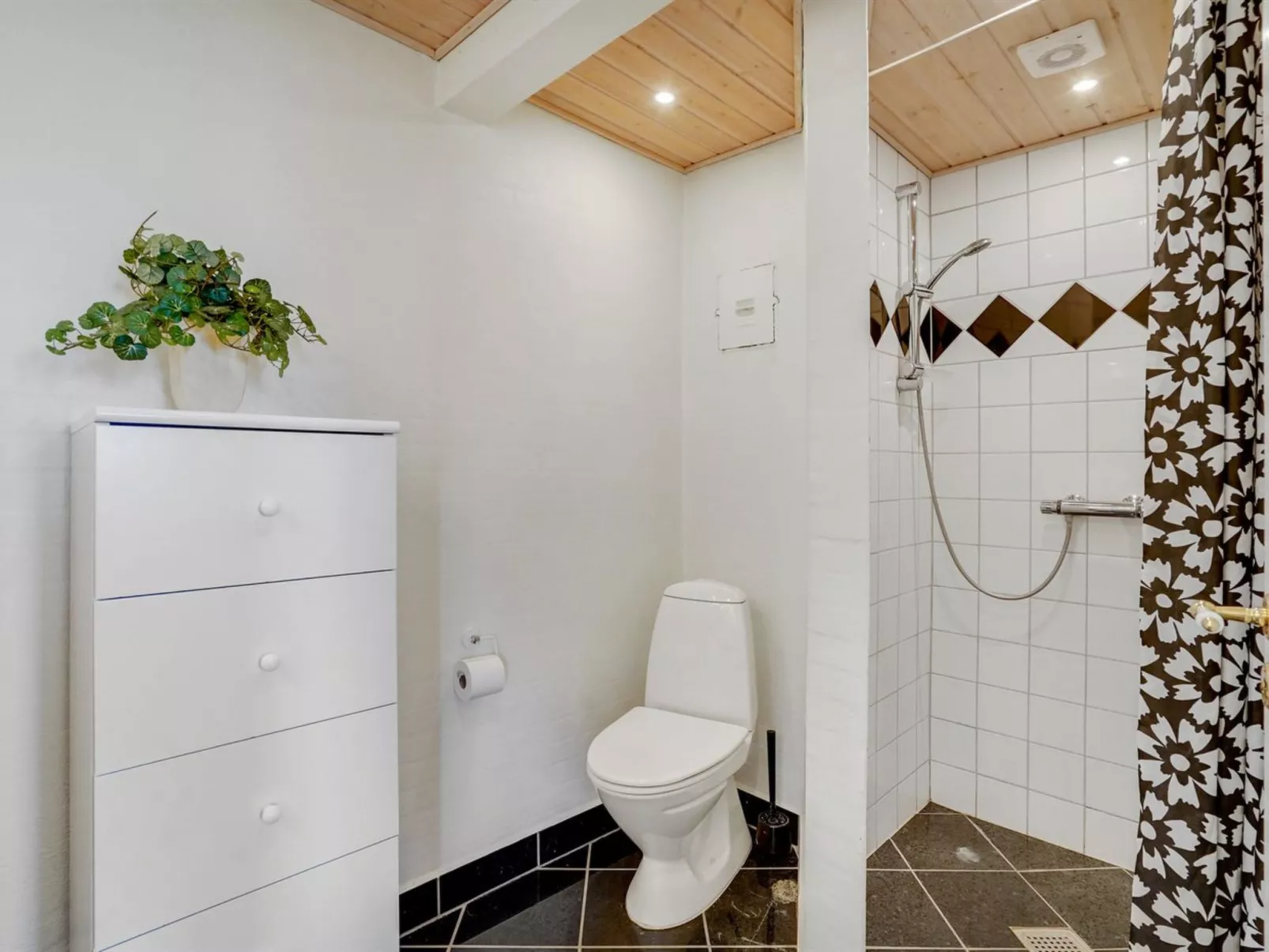 "Anje" - 16km from the sea-Dedans