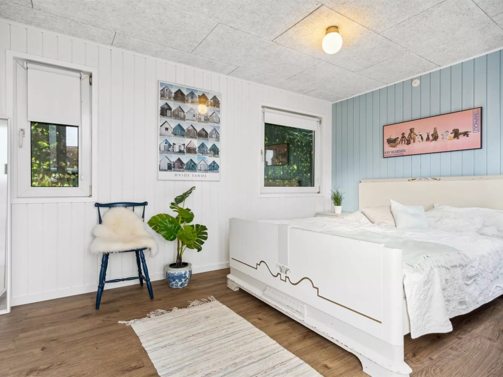 "Fifi" - 10m to the fjord-Inside