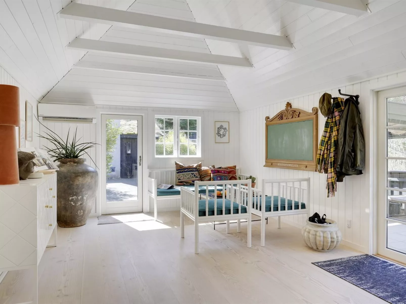 "Venko" - 2.6km from the sea-Inside