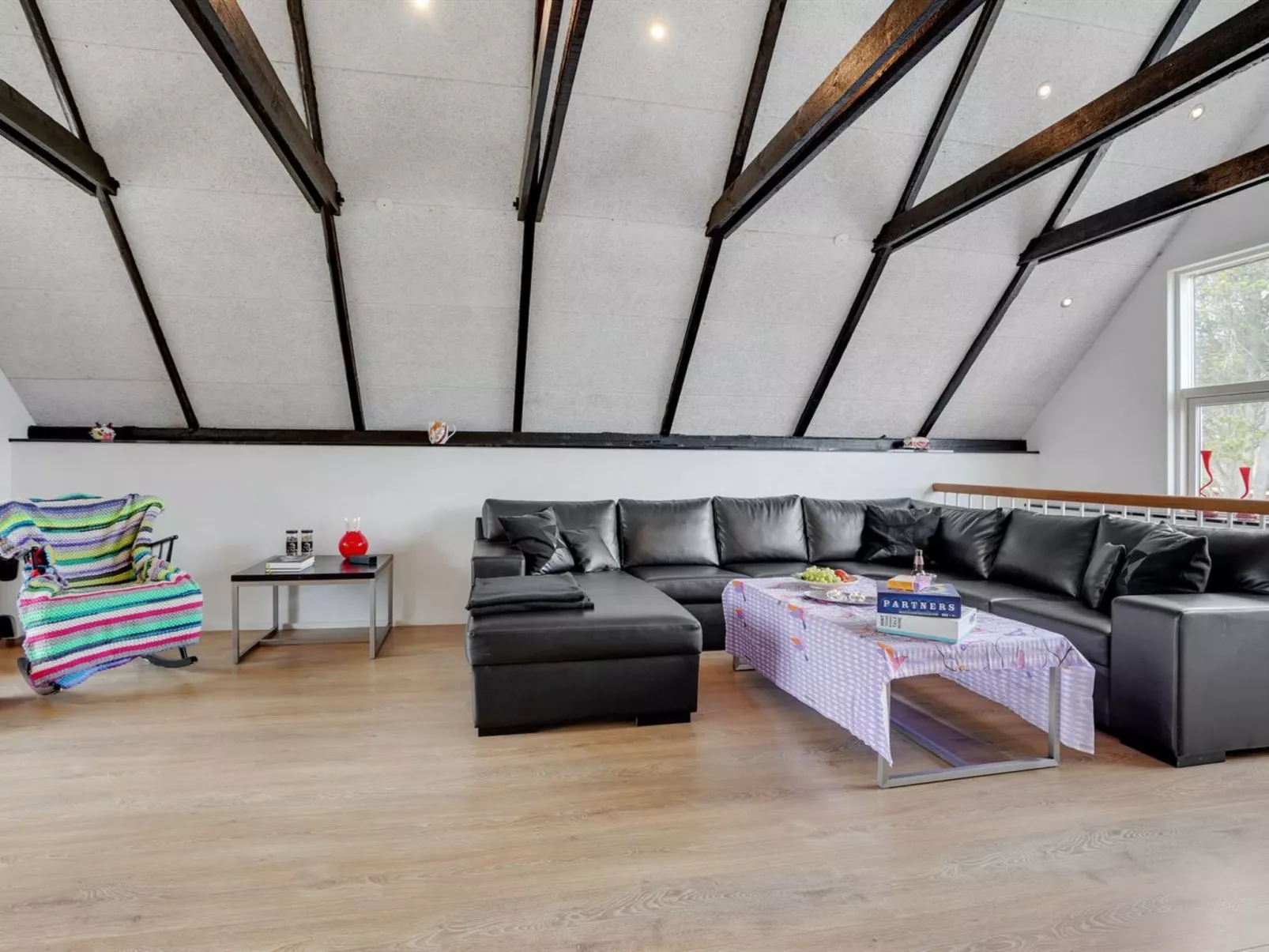 "Edith" - 1km from the sea-Dedans